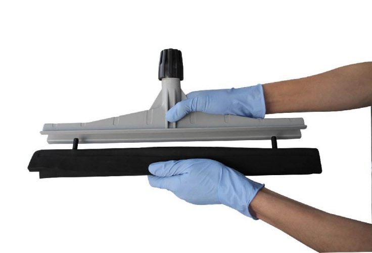550 mm Floor Squeegee with Soft Rubber Black WS0550BK